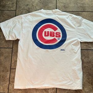 90’s Vintage Men’s Single Stitched White Cubs Graphic T-Shirt